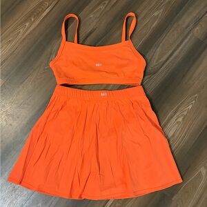 SET Active Vibrant Orange Apparel